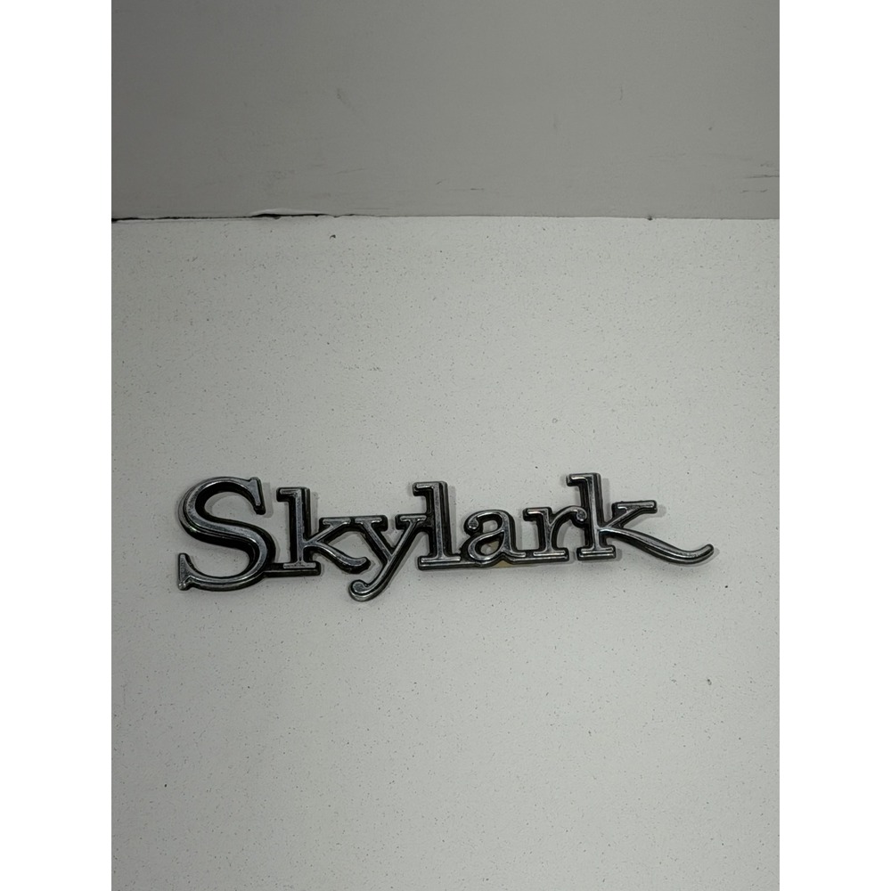 Vintage Buick Skylark Chrome Script Emblem Metal Nameplate Badge‎ GM 5.5 Inch